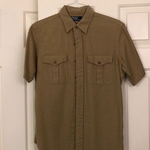Short sleeve cotton button up shirt